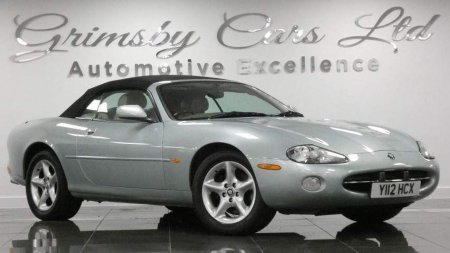 JAGUAR XK8